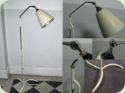 50's chrome and
                          lacquered standard lamp with adjustable
                          height