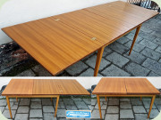 Reform matbord i teak,
Arthur Carlsson, Skaraborgs Möbelindustri.