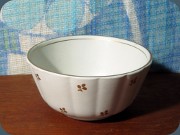 Wilhelm Kåge small
                          bowl, Gustavsberg Carrara 996