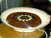 Diabelle telehone, brown & white