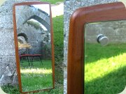 Spegel med teakram
                          60-tal från Lammhults Möbler