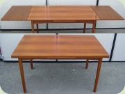 Rektangulärt
                          teakfanerat matbord med holländskt utdrag,
                          Ulferts Tibro 60-tal