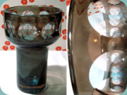 Kosta Hans-Owe
                          Sandeberg vas i brunt, turkost och klarglas
                          med slipade rundlar