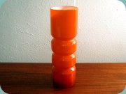 Orange vas med vit insida, svenskt
                          60-tal